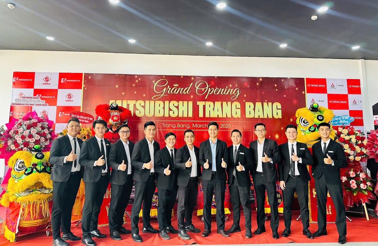 Đội ngữ nhân sự Mitsubishi Trảng Bàng trẻ trung năng động